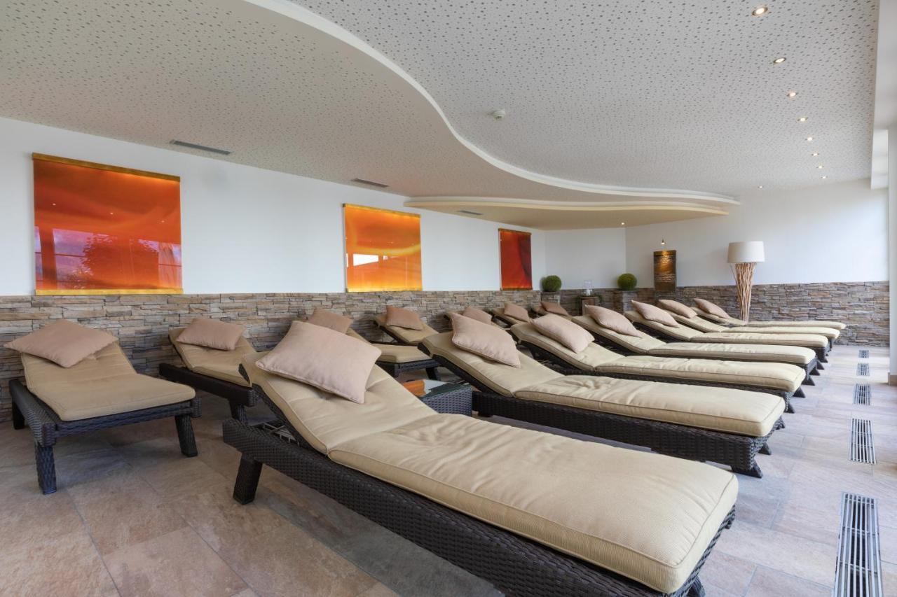 Panoramahotel Guertl Гаус-ім-Енншталь Екстер'єр фото